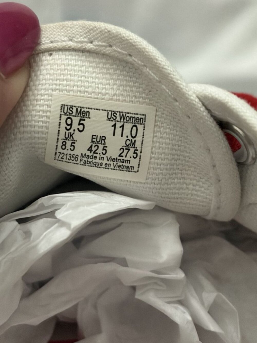 Vans x Where’s Waldo Sneaker Collab Mens 9.5/ Women’s 11 - Picture 7 of 7
